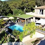 Villa Casa Baggia, Proche Plage, Piscine à Débordement Chauffée, Pool House Porto Vecchio