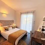 Casa Baggia, Proche Plage, Piscine à Débordement Chauffée, Pool House * Porto Vecchio