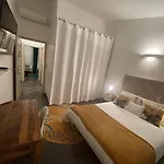Casa Baggia, Proche Plage, Piscine à Débordement Chauffée, Pool House Porto Vecchio