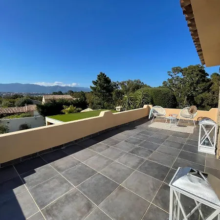 Casa Baggia, Proche Plage, Piscine A Debordement Chauffee, Pool House * 维琪奥港