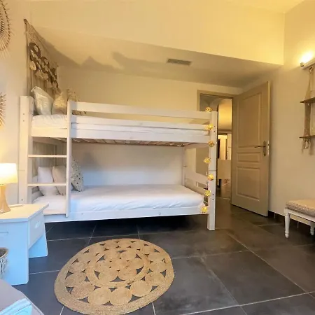 Casa Baggia, Proche Plage, Piscine A Debordement Chauffee, Pool House 别墅 *