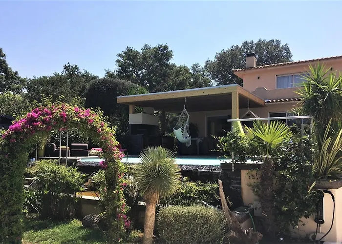 Casa Baggia, Proche Plage, Piscine A Debordement Chauffee, Pool House Вилла